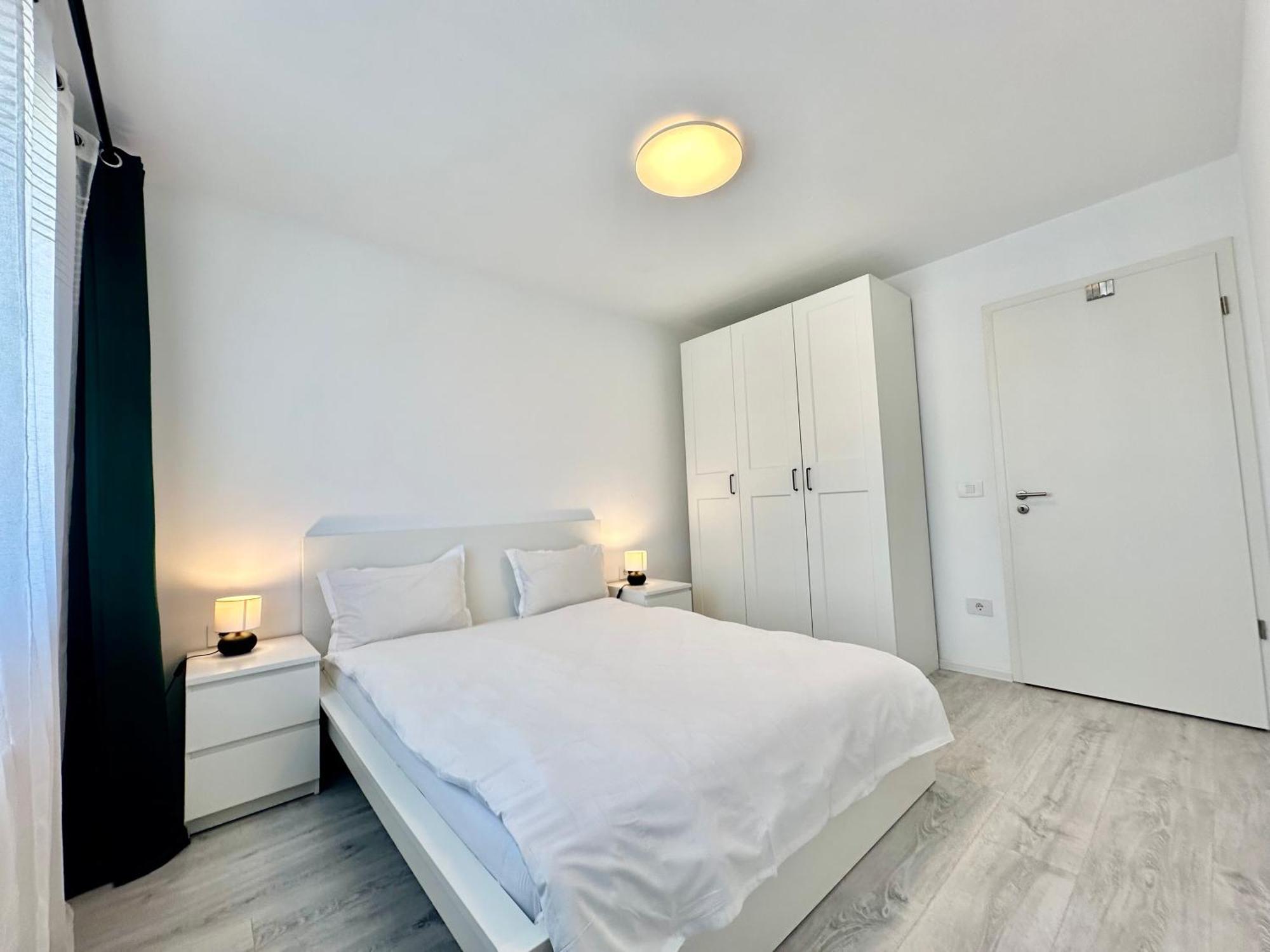 Kasper Coresi Mall - Rise Private Apartments & Suites Brașov Exterior foto
