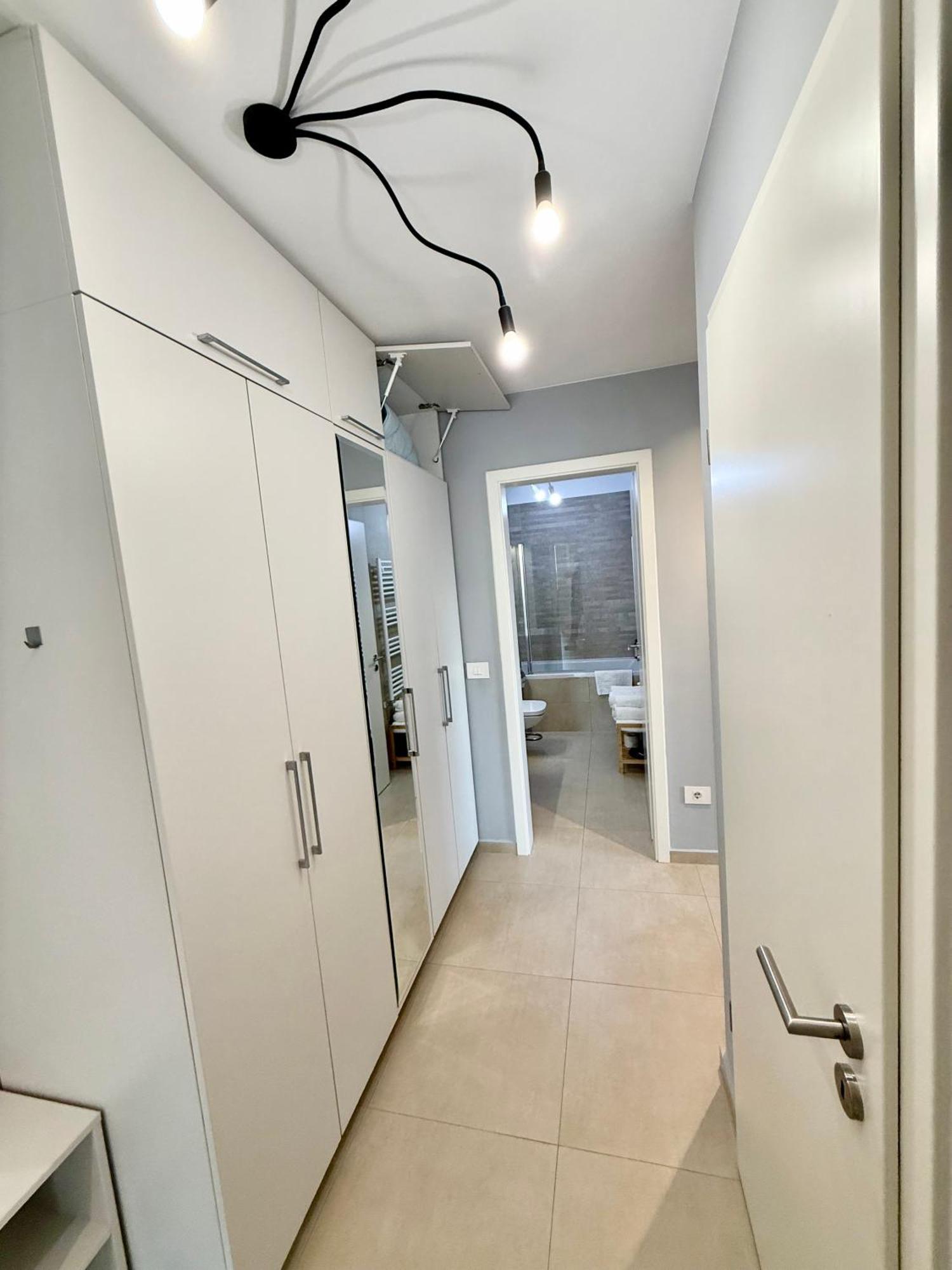 Kasper Coresi Mall - Rise Private Apartments & Suites Brașov Exterior foto