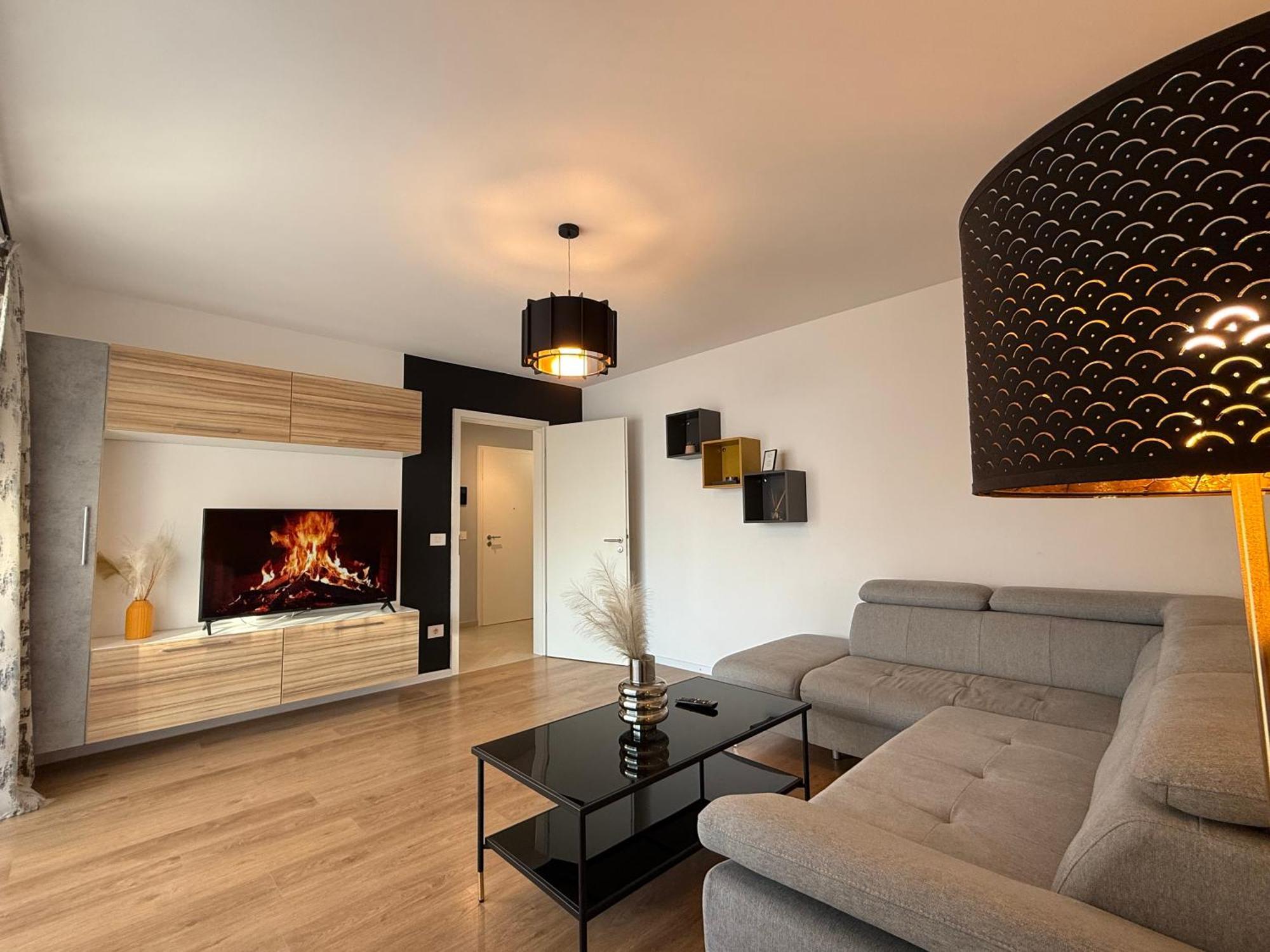 Kasper Coresi Mall - Rise Private Apartments & Suites Brașov Exterior foto